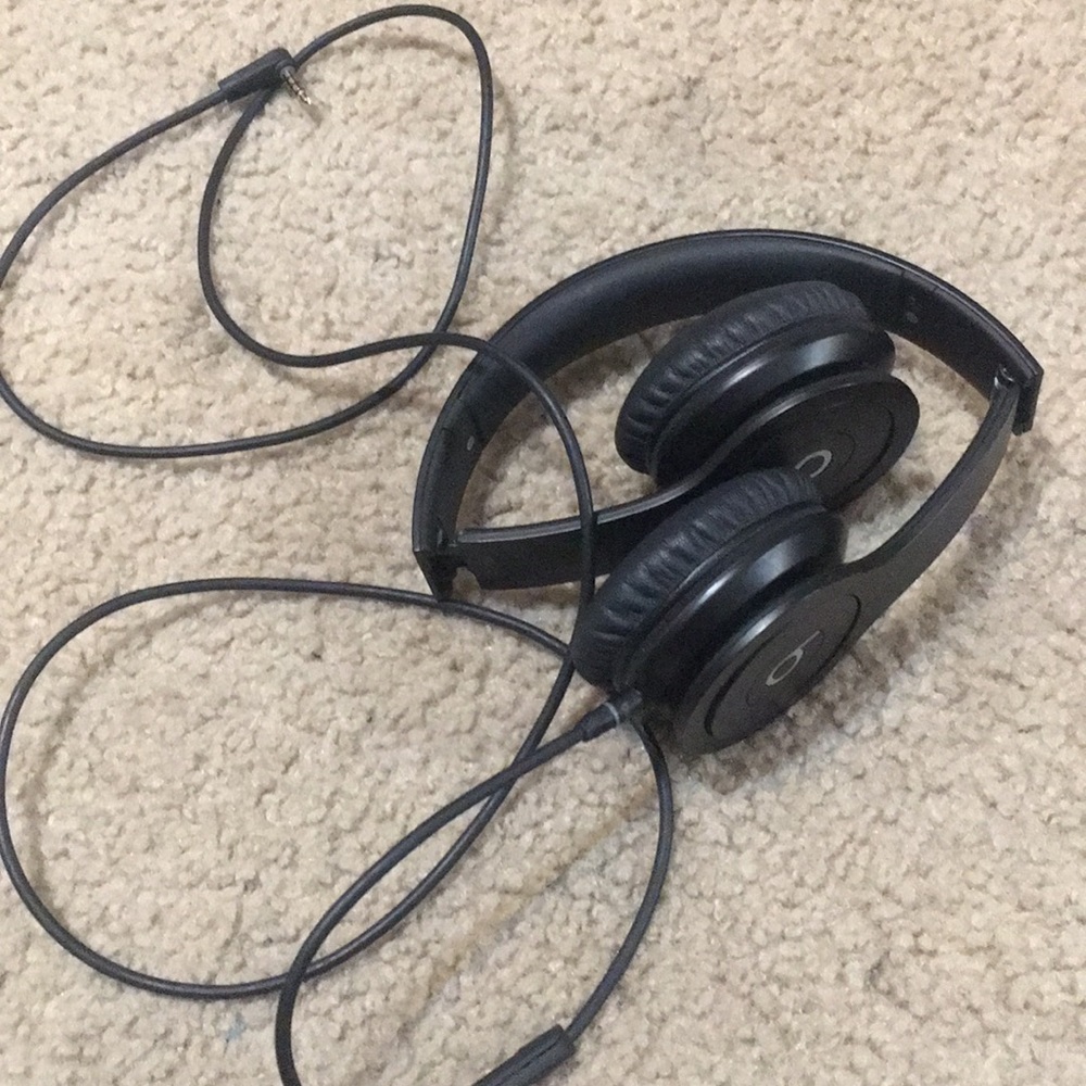 Beats by Dre headphones